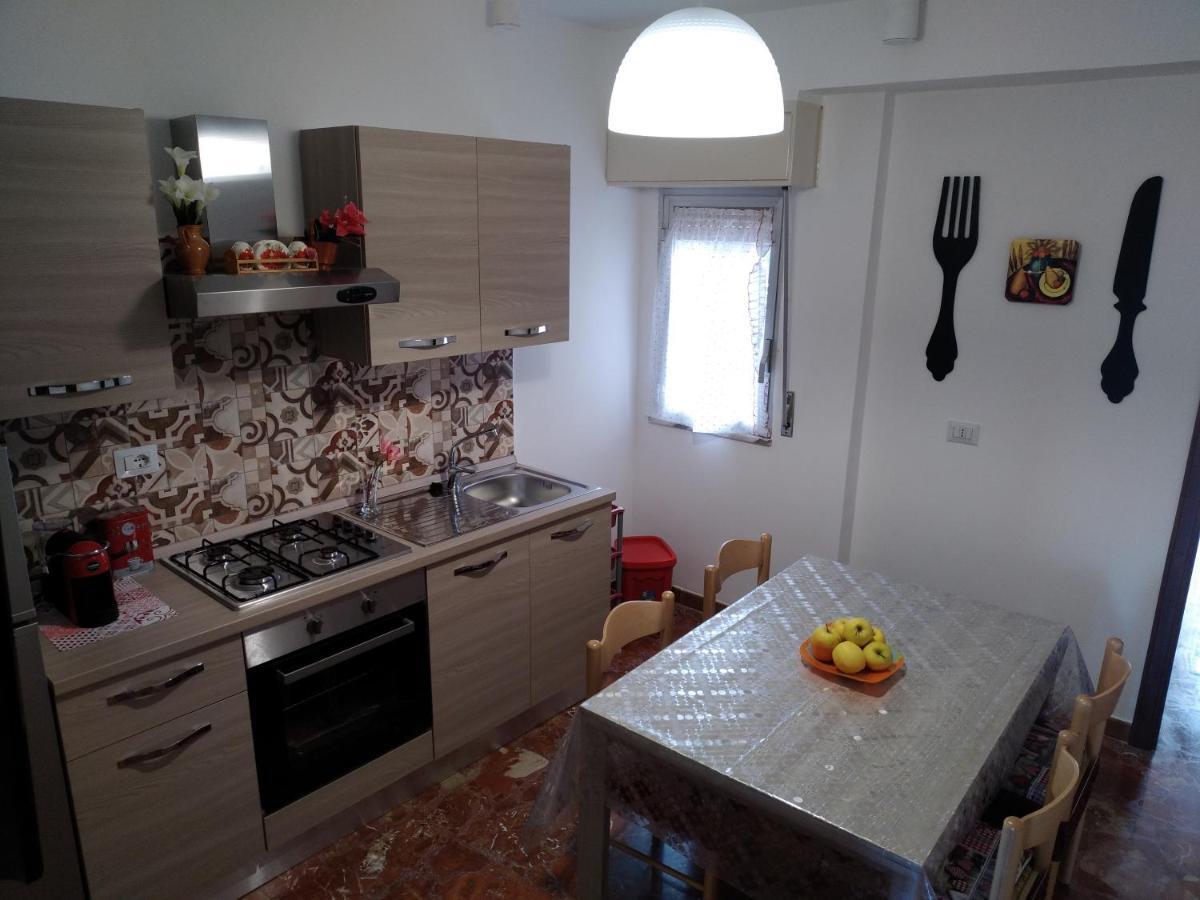 Апартаменты Casa Donna Franca Кастильоне-ди-Сицилия Экстерьер фото